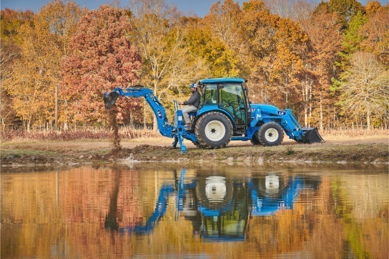 backhoe4 Backhoe Lifestyle 4